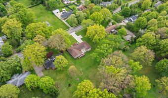 1319 Glamorgan St, Alliance, OH 44601