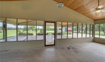 855 Jacoby Ln, Aransas Pass, TX 78336
