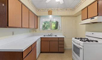 426 State St, Adrian, MI 49221
