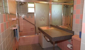 324 Hillcrest Ave, Batesville, IN 47006