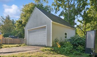 16 Murray St, Augusta, ME 04330