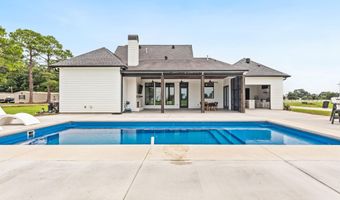 100 Viaulet Rd, Youngsville, LA 70592