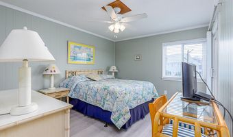 301 W Commerce Way 260, Atlantic Beach, NC 28512