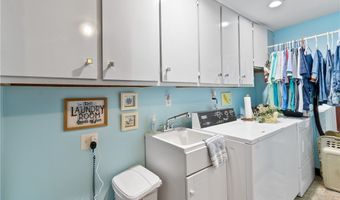 3597 PONCIANA Ave, Akron, OH 44319