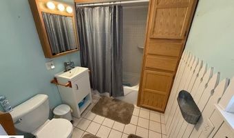 714 N Ct, Alma, MI 48801