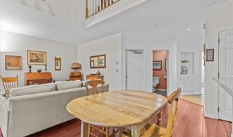 30 Eastman Farm Rd 30, Burlington, VT 05408
