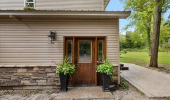 6182 High, Algonac, MI 48001