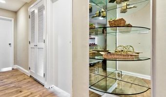 10320 WESTLAKE Dr E103, Bethesda, MD 20817