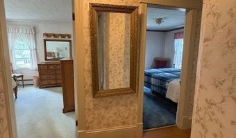 10 Palm St, Baileyville, ME 04694