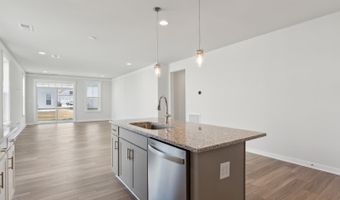 318 Heritage Shores Cir, Bridgeville, DE 19933