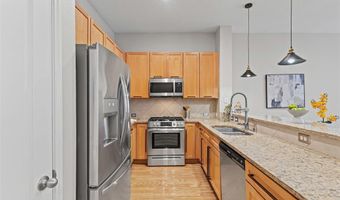 15759 Seabolt 44, Addison, TX 75001