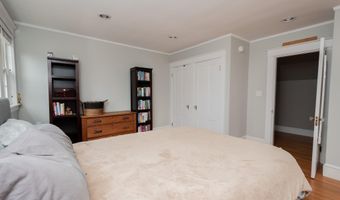 369 Ohio St, Bangor, ME 04401
