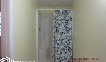 211 Harriman St, Alexander, IA 50420