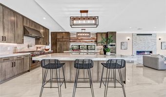 330 Arbolada Dr, Arcadia, CA 91006