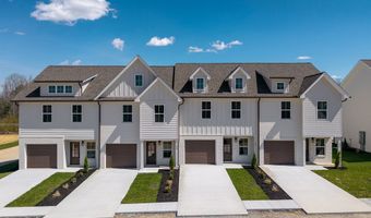 340 Legends Cir, Baxter, TN 38544