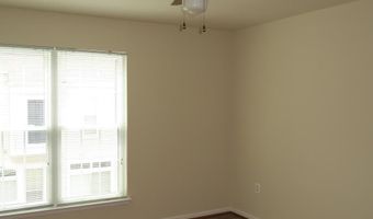 5818 COWLING Ct, Alexandria, VA 22304