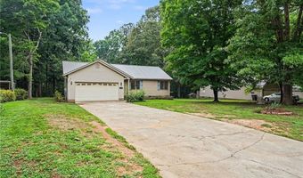 1848 Woodglo Dr, Asheboro, NC 27205