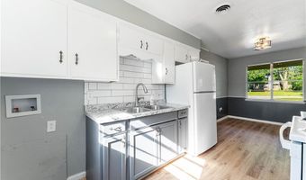 1108 SE E St, Bentonville, AR 72712