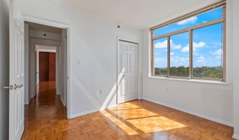 4801 FAIRMONT Ave 804, Bethesda, MD 20814