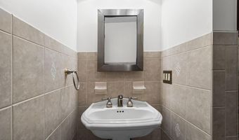 97 Lewis Rd, Altamont, NY 12009