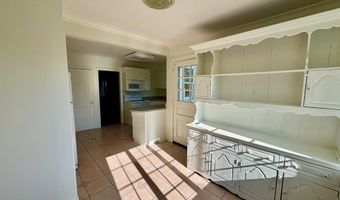 2 Pine Rd, Bennington, VT 05201