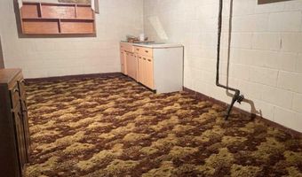 10 Elm Blvd, Babbitt, MN 55706