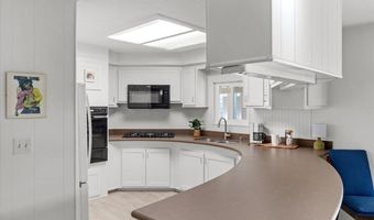 7318 San Luis St, Carlsbad, CA 92011