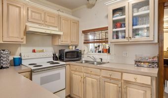 210 N Washington St, Abbeville, LA 70510