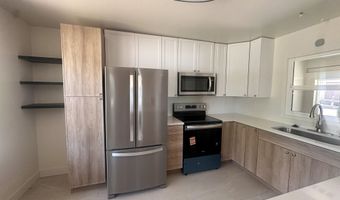 17 Frontier St, Diamondville, WY 83116