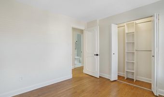 3135 14TH St S, Arlington, VA 22204