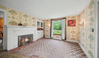 1011 W Maumee St, Adrian, MI 49221