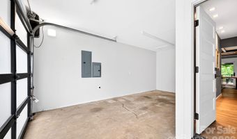 48 Woodvale Ave, Asheville, NC 28804