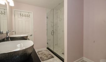 218 Partridge Ct, Algonquin, IL 60102