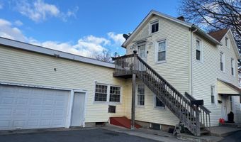 25 James St, Danbury, CT 06810