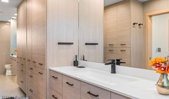 1952 Little Cottage Ln, Bozeman, MT 59715