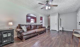 611 Smith Rd, Ball Ground, GA 30107