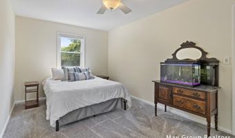 745 Adaway Ave SE, Ada, MI 49301