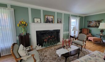 1230 N SUPERIOR St, Antigo, WI 54409
