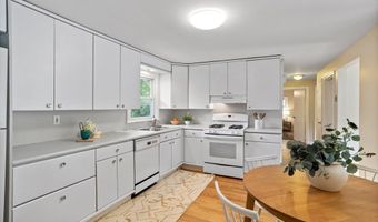 11 Anniversary Way, Billerica, MA 01821