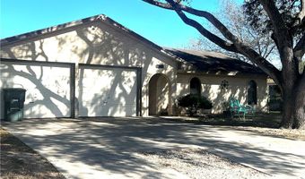 204 Escobar St, Alice, TX 78332