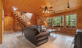 9 PINE St, Alpine, WY 83128