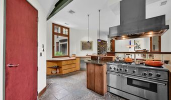 27 Ridge Rd, Canton, CT 06019