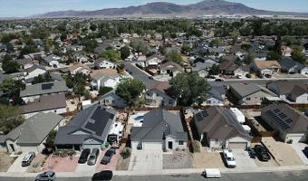 1808 Hickory Ln, Fernley, NV 89408