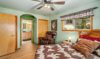 17544 E Arapaho Rd, Bayview, ID 83803