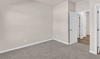 23292 WORCESTER Ln, Athens, AL 35613