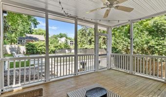 2121 Club Rd, Charlotte, NC 28205