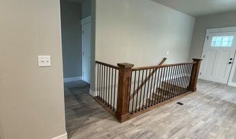 310 N East St, Arco, ID 83213
