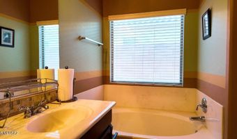 1030 S Limestone St, Benson, AZ 85602