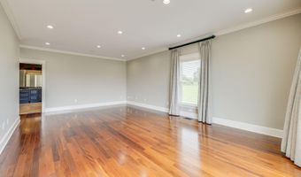 20484 Lake Rd, Abingdon, VA 24211