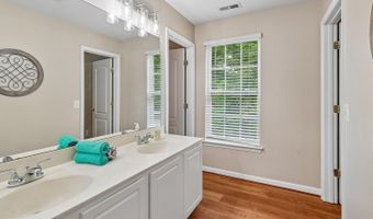 8006 OAT CHASE Ln, Bowie, MD 20715